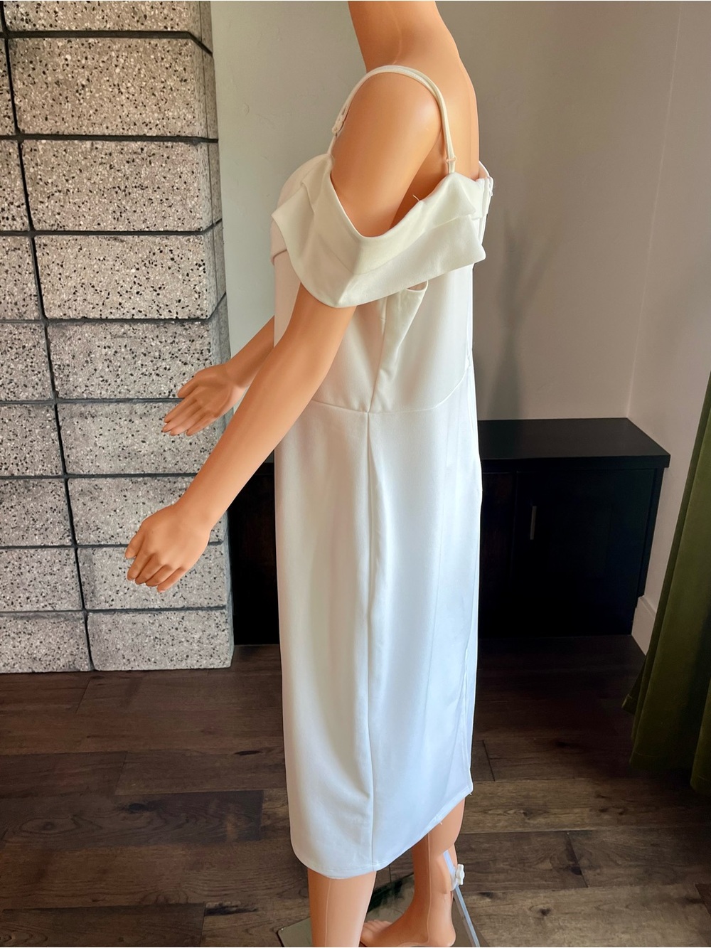 Rachael B White Cold Shoulder Crossover Midi Dress Plus Size 18 - Picture 6 of 7